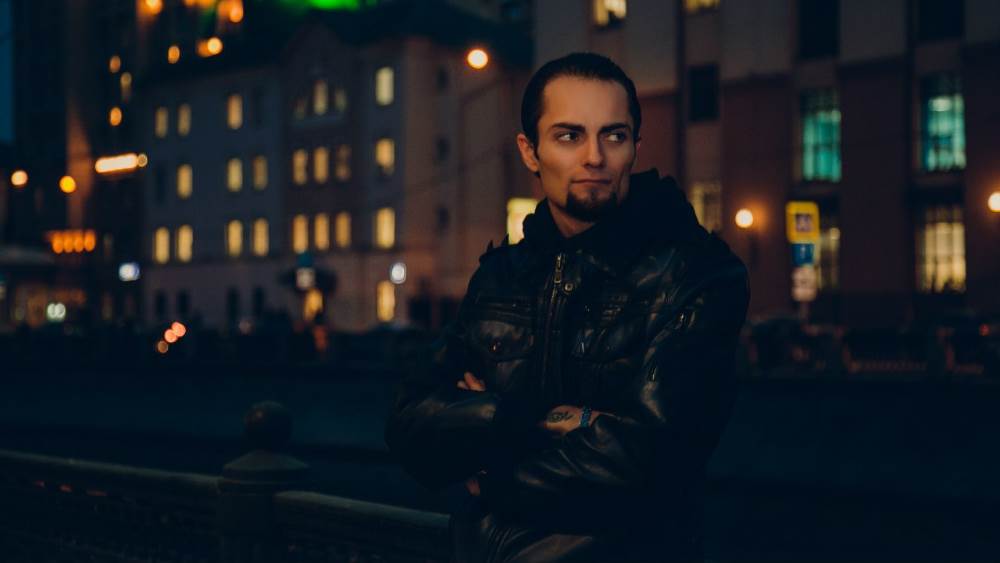 Намтар Энзигаль 16 сезон битвы экстрасенсов