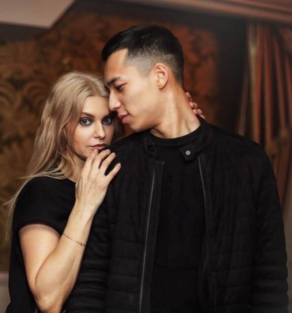 Татьяна Ларина с новым молодым человеком