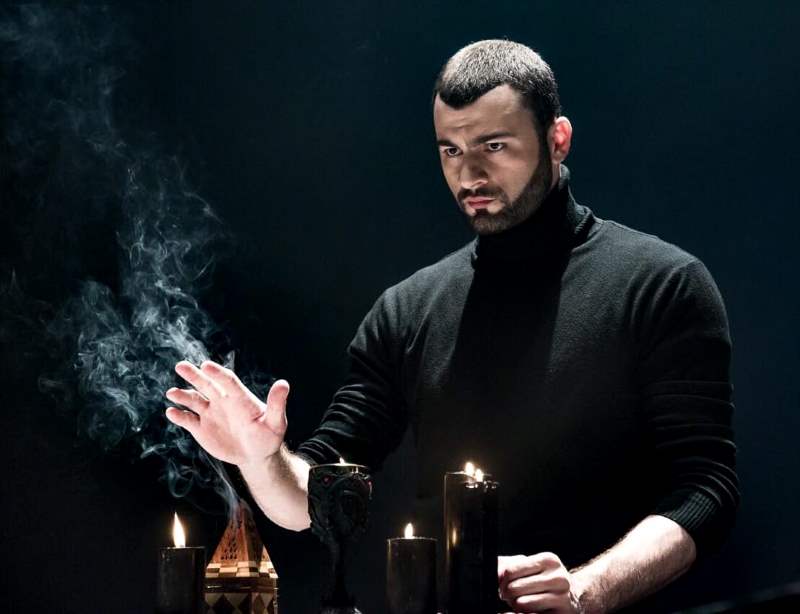 Победитель Битвы экстрасенсов 18 сезон - Константин Гецати