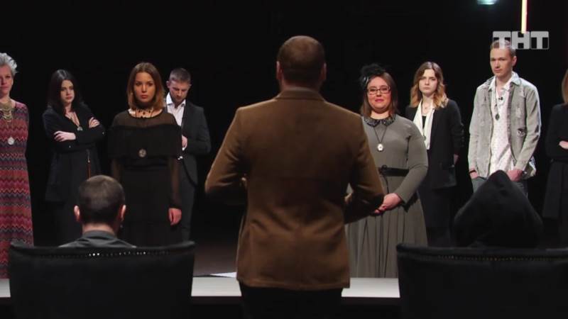 В 4 выпуске Школу экстрасенсов покинул ученик Константина Гецати