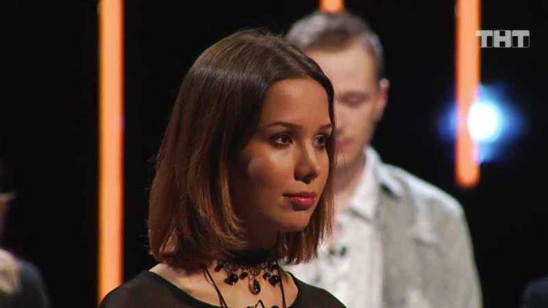 В 4 выпуске Школу экстрасенсов покинул ученик Константина Гецати