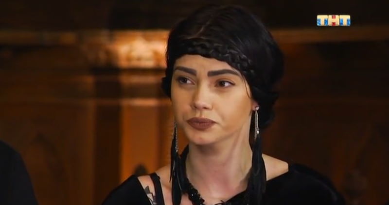 Фото Нины Райт попало в черный конверт 20 сезона Битвы экстрасенсов на 8 неделе