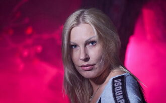 Коронавирус победил экстрасенса Елену Ясевич